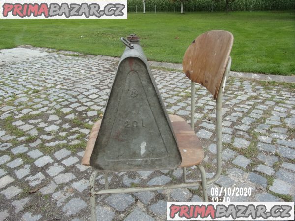 Kanystr trojúhelníkový Jg 20l – fotografie 2