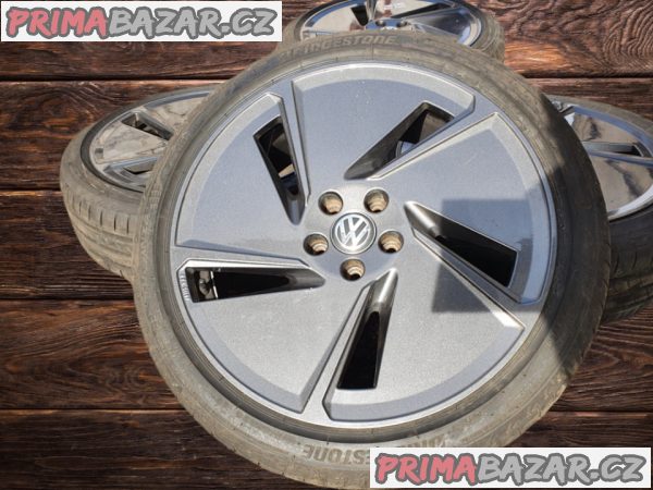 Alu kola  BMW i8  Volkswagen Škoda AE 752045 5x112 7,5
