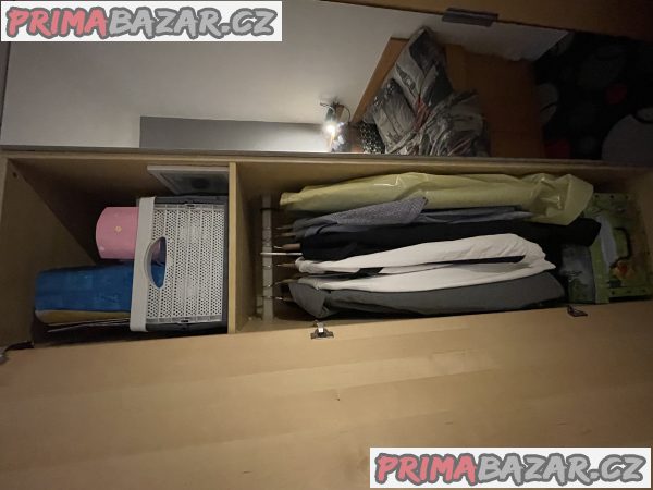 Šatní skříň Ikea – fotografie 3