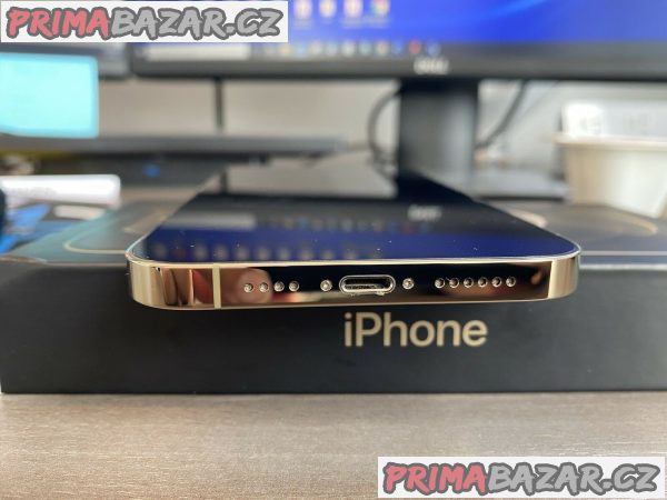 IPhone 12 Pro Max - 128 / 512GB + Free Red – fotografie 3