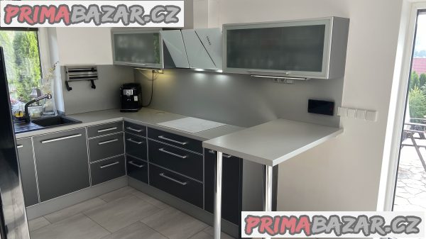 Prodám kuchyňskou linku – fotografie 2