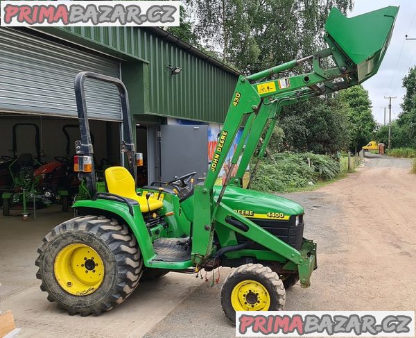 John Deere 4400 – fotografie 4