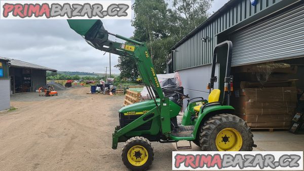 John Deere 4400 – fotografie 5
