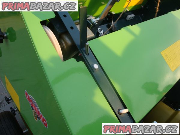 Mini balíkovač CRB 850 za malotraktor – fotografie 8