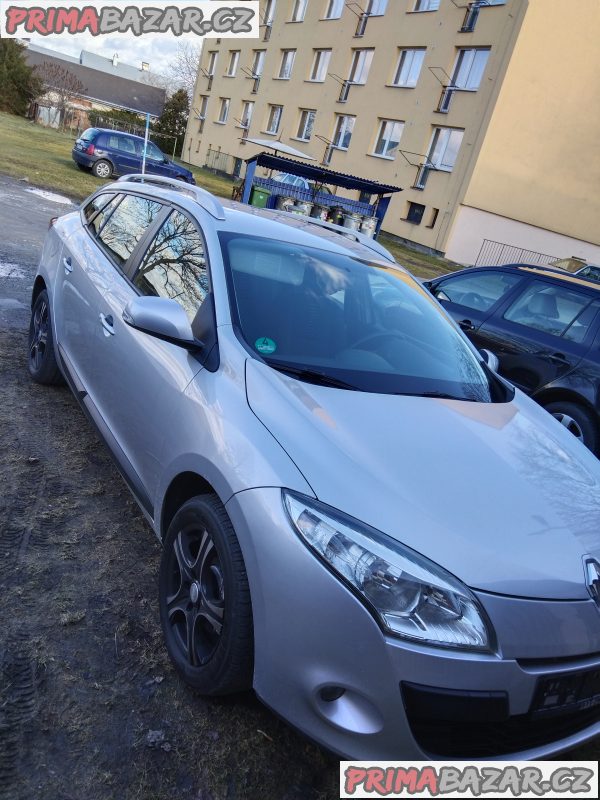 Renault Megane lll,  r.v. 2010 , 1.5 DCI 78kW – fotografie 1