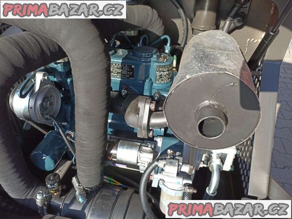 Bagr Kubota minibagr 1200 kg CR12 se lžící – fotografie 5
