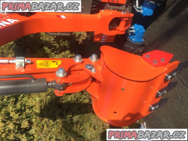 Bagr CR10, nejlevnější, dieselový minibagr 850 kg – fotografie 2