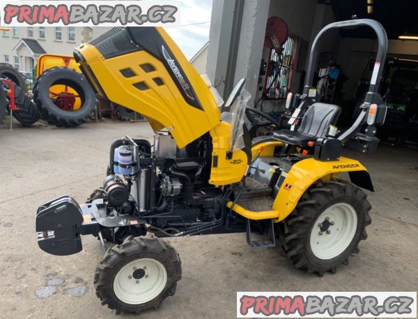 Kompaktní traktor Avenger – fotografie 3