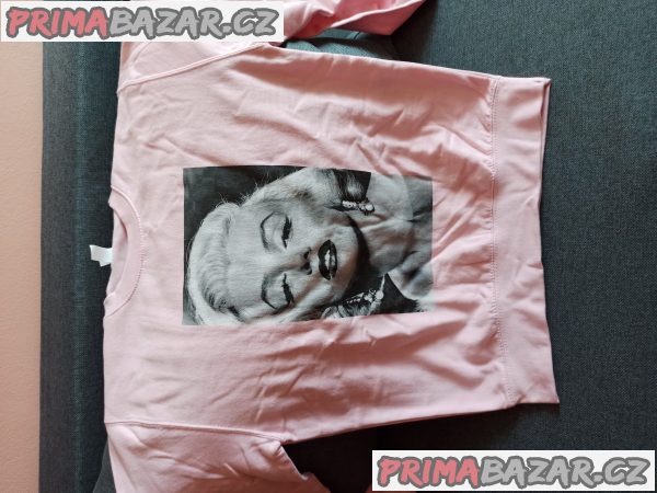Prodám novou dámskou mikinu Marilyn Monroe (nepoužitá) – fotografie 1