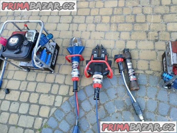 Hydraulická záchranná souprava nůžky Lukas Hasičský záchranný sbor – fotografie 1