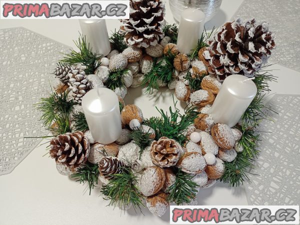 Adventní dekorace, věnce – fotografie 1