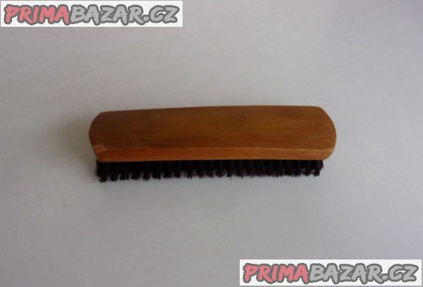 Kartáč na čištění