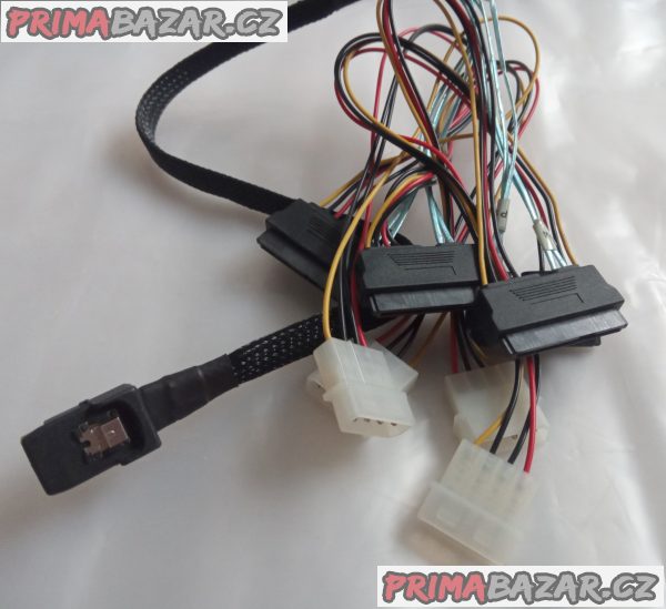 HDD kabel z miniSAS na 4x SATA – fotografie 2