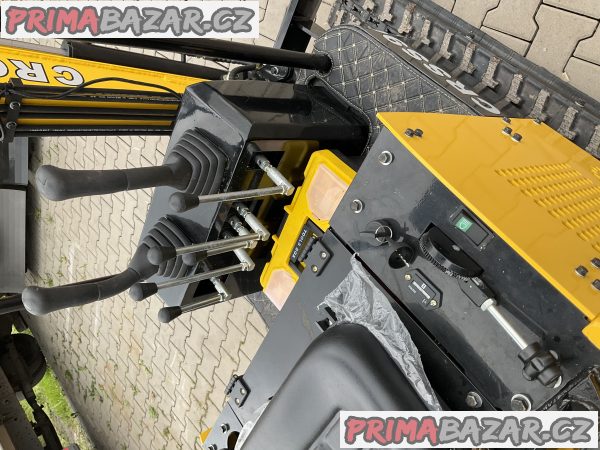 Minibagr, Bagr CR90, mimoosý, hmotnost 900 kg – fotografie 6