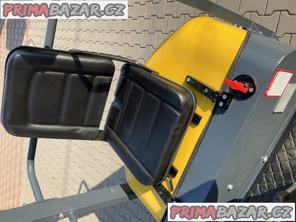 Bagr CSE10, 1000 kg, mimoosý, diesel – fotografie 4