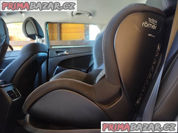 Britax Römer Trifix i-size - autosedačka 9-18kg – fotografie 3