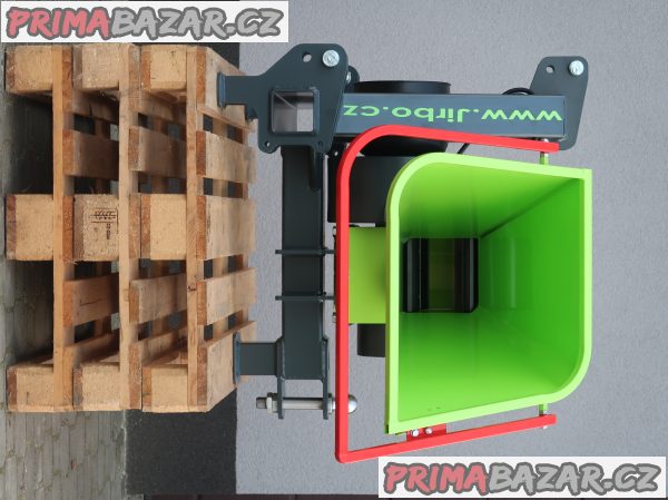 Štěpkovač špalíkovač za traktor JIRBO KATANA nový skladem – fotografie 3