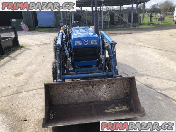 Funkční malotraktor New Holland 1V2OO – fotografie 4