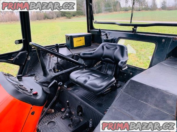 Traktor s čelním nakladačem Zetor 7245 – fotografie 2