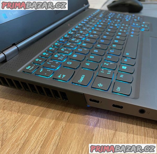 Acer nitro5,a lenovo legion7 specha – fotografie 6