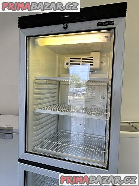 513 Prosklená lednice chladnice vitrína TEFCOLD – fotografie 3