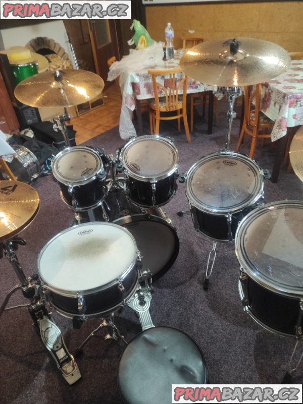 Bicí soupravu Tama s činely PAISTE – fotografie 4