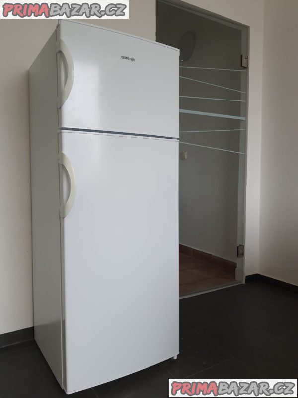 Zánovní lednice s mrazákem Gorenje – fotografie 1
