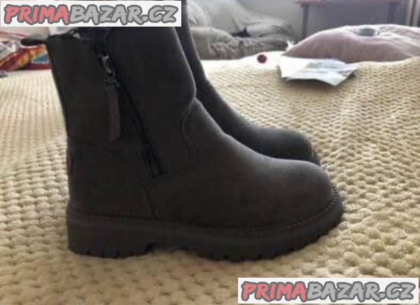 Dámské zimní boty s kožíškem 37-41 – fotografie 2