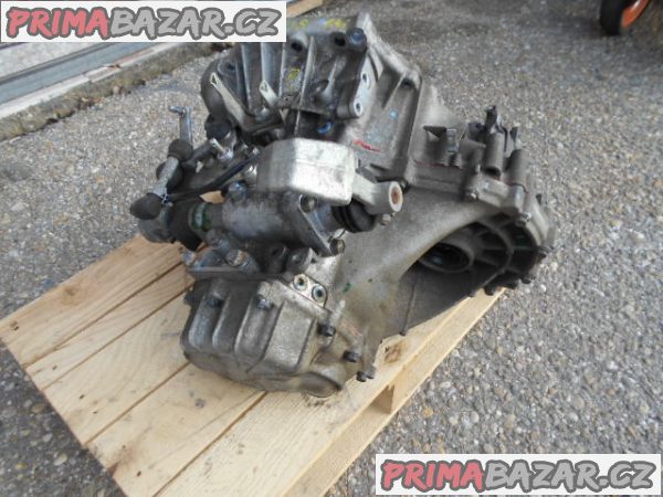 man. převodovka Toyota Corolla 1.4 VVTi r. 2002 na repas – fotografie 3