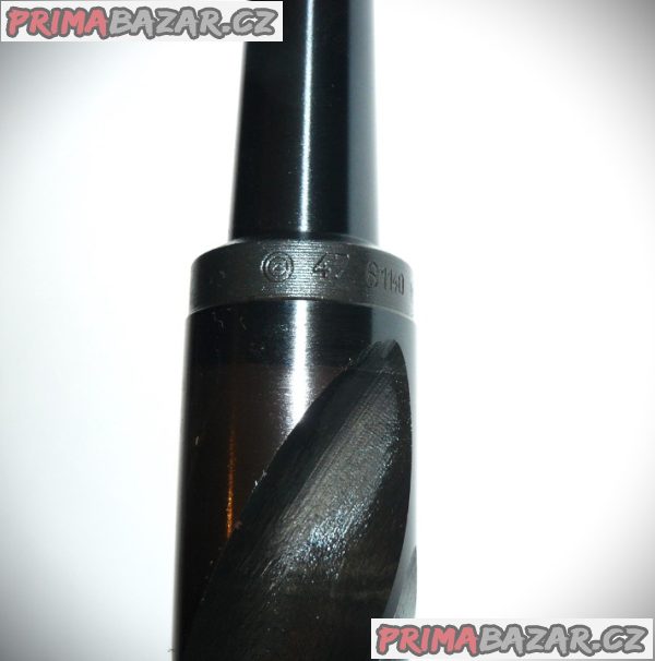 Vrták D=47 mm šroubovitý s kužel. stopkou HSS, ČSN 221140 Mk4 – fotografie 2