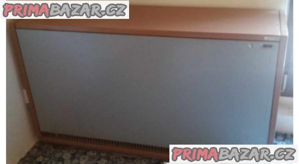 Stará akumulační kamna – fotografie 1
