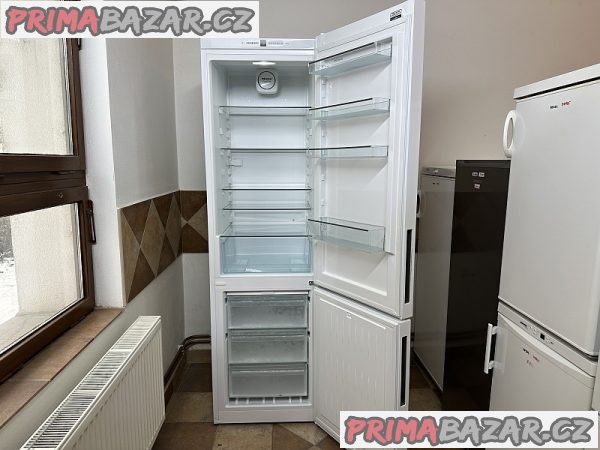 702 Lednice kombinovaná MIELE KFN 29132D ws NOFROST A++ – fotografie 2