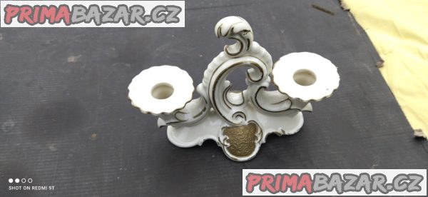 Porcelánový dvouramenný svícen – fotografie 1