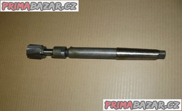 Držák 19/M3 (19/M4),  ČSN 241210 s výstružníkem 40 H8 (NOVÉ) – fotografie 4