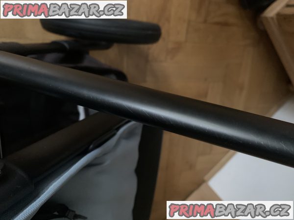 Bugaboo Fox Track + vajíčko Cybex Aton 5 premium – fotografie 5