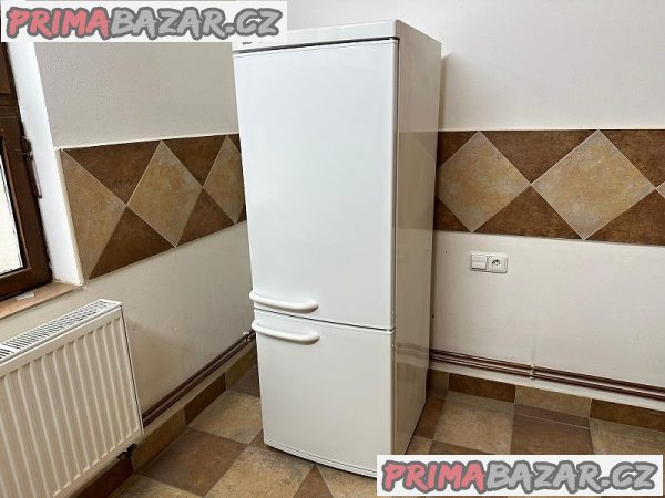 544 Lednice kombinovaná BOSCH cooler – fotografie 1