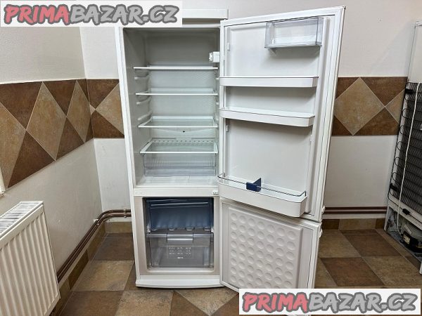 544 Lednice kombinovaná BOSCH cooler – fotografie 2