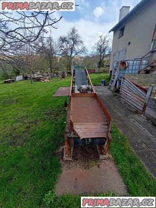 Dopravníkový pás s vibračním motorem pro osívání – fotografie 3