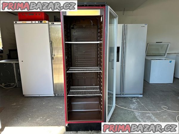 715 Prosklená lednice chladnice vitrína CARRIER – fotografie 2