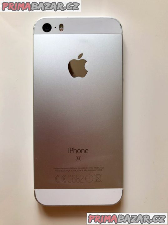 iPhoneSE 128 GB Silver – fotografie 2