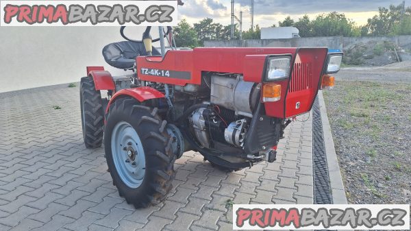 malotraktor TZ-4K-14 s motorem dvouválec – fotografie 4