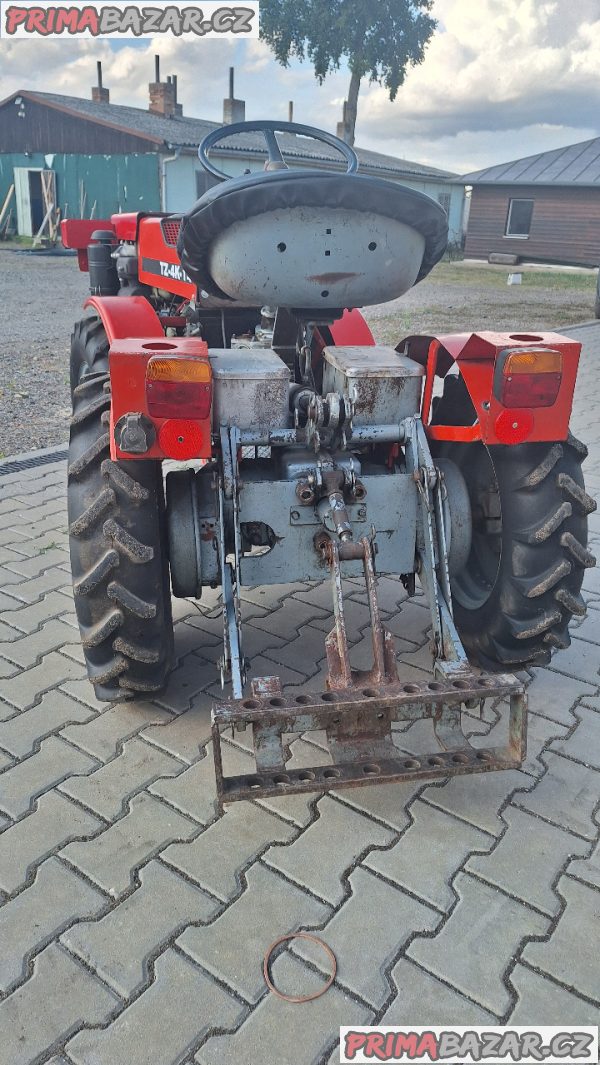 malotraktor TZ-4K-14 s motorem dvouválec – fotografie 8