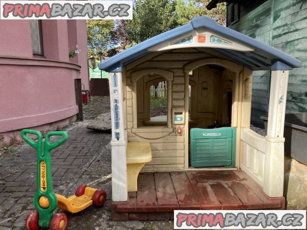 Zahradní domeček pro děti. – fotografie 1