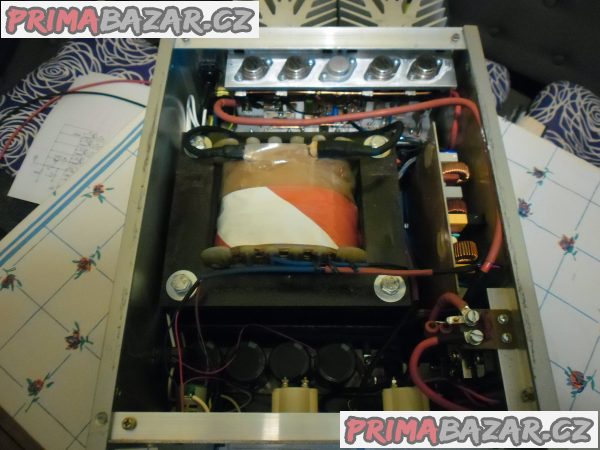 Výkonný napájecí zdroj pro radiostanice 13,8V/40A – fotografie 6