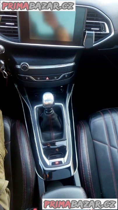 Prodám Výměnim  Peugeot.308  GT-LINE 1.6 85 kw eHDI 2016 – fotografie 7