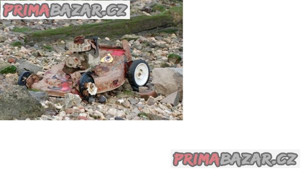 Údržba zahradní techniky – fotografie 4