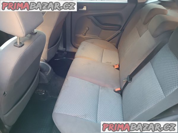 Ford Focus 1.6 – fotografie 7