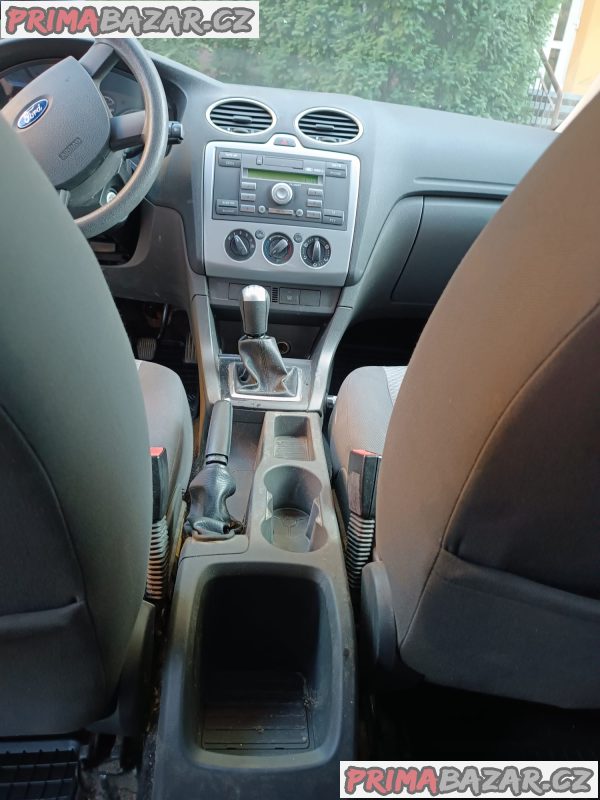 Ford Focus 1.6 – fotografie 9