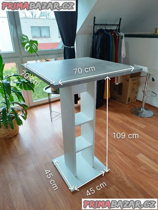 Stylový vysoký stůl / barový stolek – fotografie 1