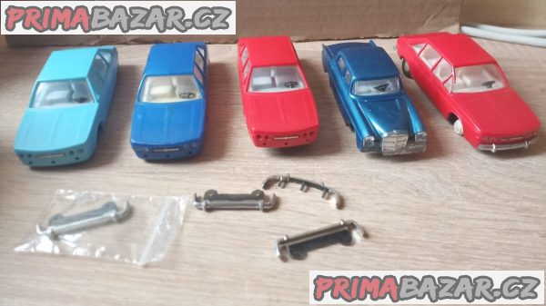 Autíčka na opravu 4x Tatra 613 – fotografie 3